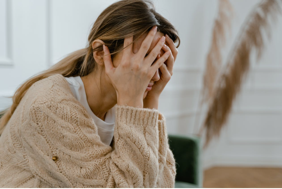 Anh em đấu tố nhau trong đám tang mẹ